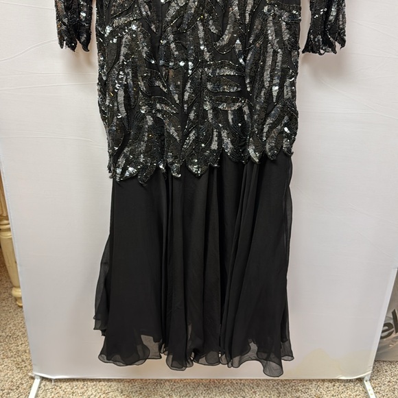 NAGPAL New York Beaded and Sequin Dress Black and Silver Size XXL - Picture 4 of 8